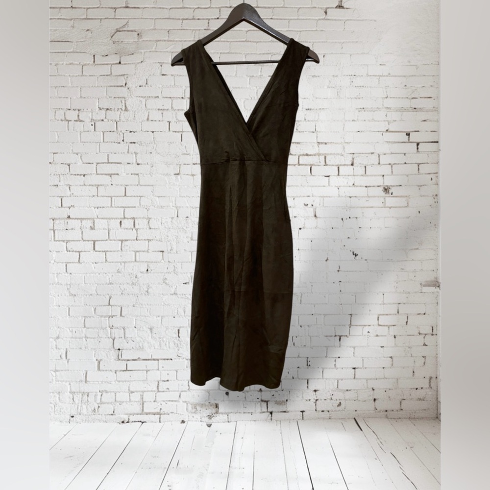 Elegant fashionable Cocktail Dress - Picture 2 of 2